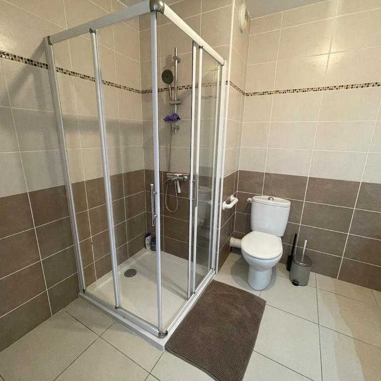 Appartement cosy avec garage et terrasse près de la mer - Appartamento con 2 Camere da Letto - 8