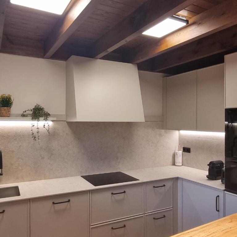 El Nido de la Ardilla, Casa rural con jardín en Llanes reformada en 2026 - Casa de 3 dormitorios - 24