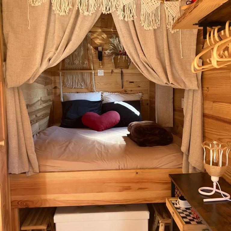 Roulotes de charme avec piscine chauffée et bain nordique à Uzès - Chalet - 3
