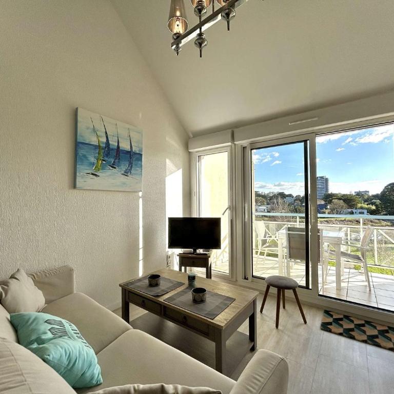 Les Hauts de La Baule, T2 Mezzanine avec piscine - LA BAULE - LB010-031 - One-Bedroom Apartment - 2