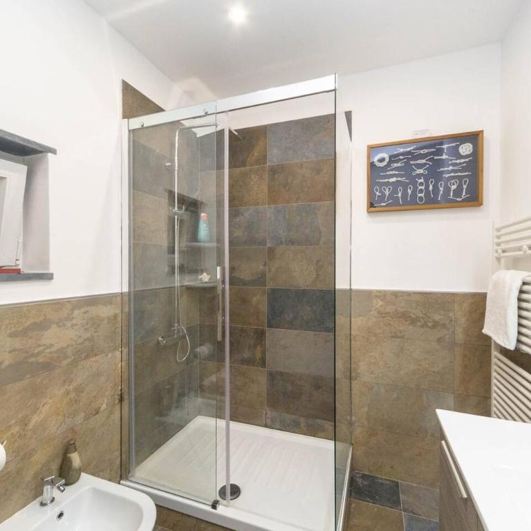 Rosa Homes THE RED - Cozy 2 bedrooms Genoa Historic Center, Aquarium - Two-Bedroom Apartment - 26