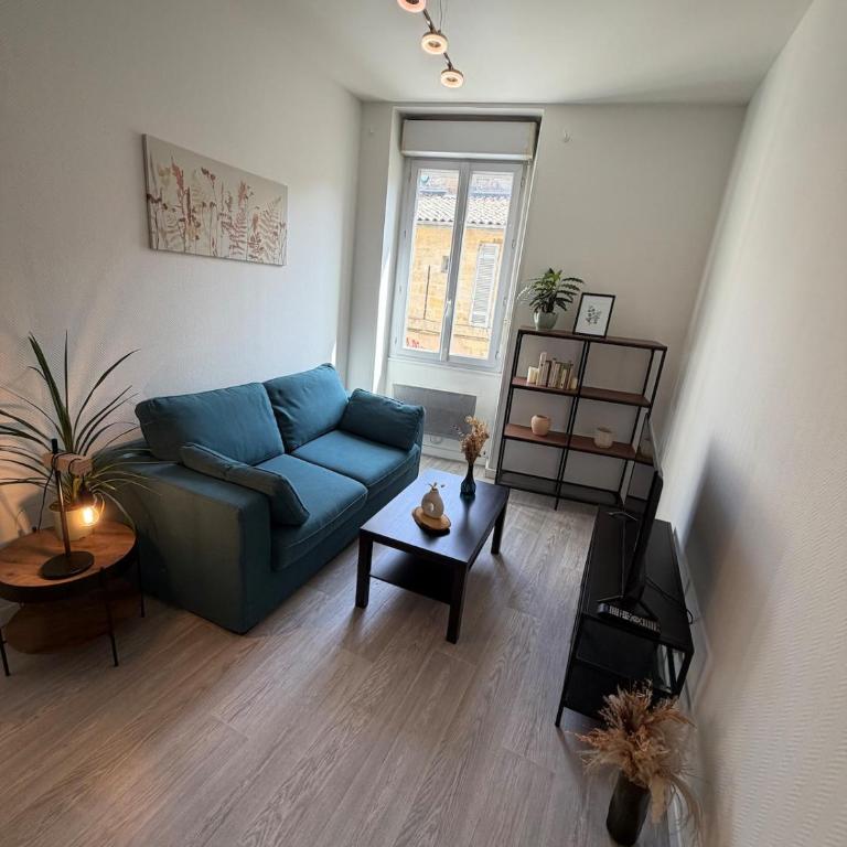 Cocon lumineux en plein centre de Bordeaux - Two-Bedroom Apartment - 3