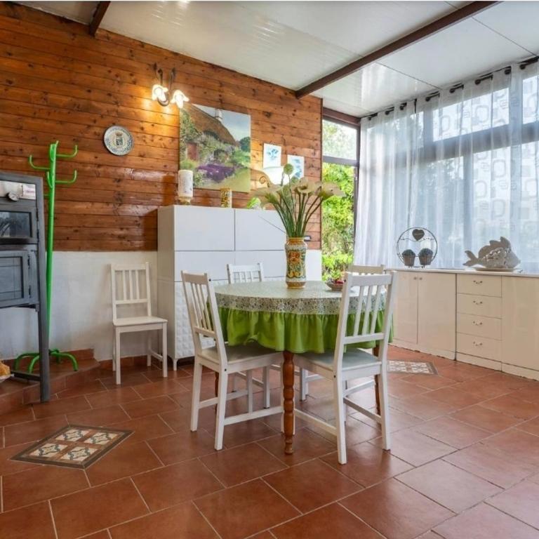 Casa vacanze Montereale - Three-Bedroom House - 2