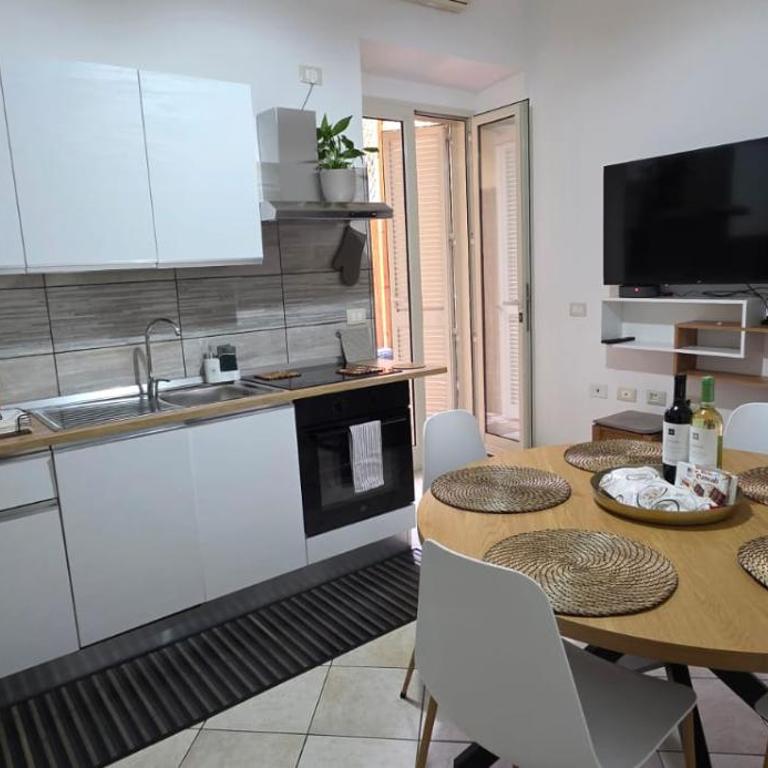 Grace's Garden - Cagliari, Casa moderna con giardino e BBQ, tra Centro città e Mare - Three-Bedroom Apartment - 27