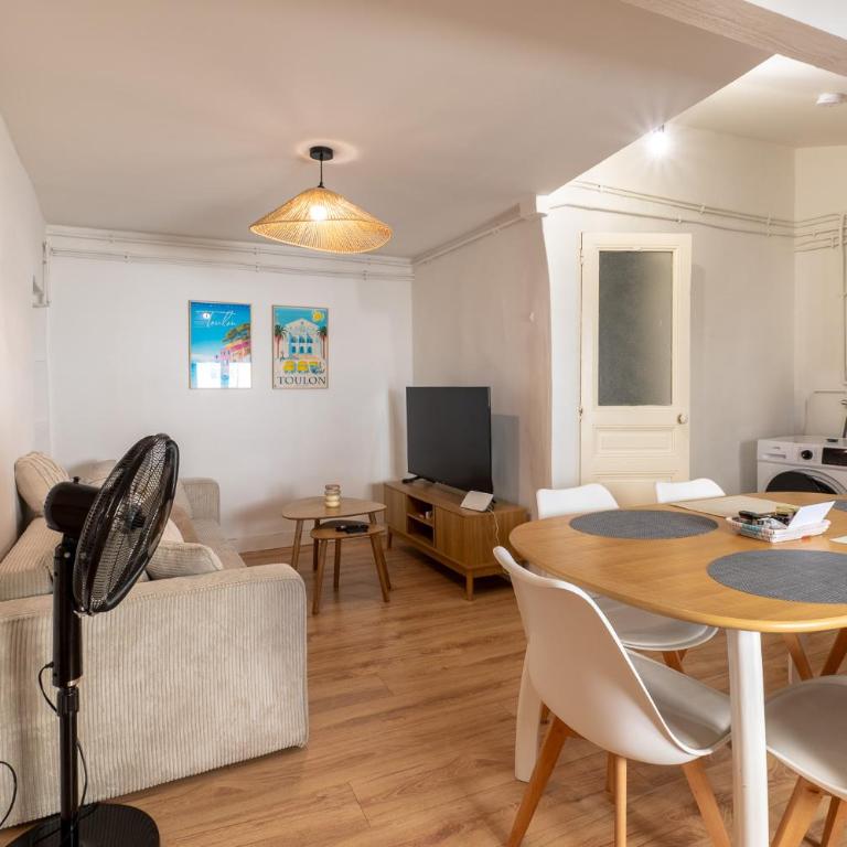 Appartement au cœur de Toulon face cathédrale - Two-Bedroom Apartment with City View - 3