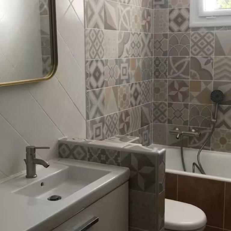 Villa Paradisio - Jolie villa climatisée avec piscine et jardin privés parking proche centre ville - Villa avec Piscine Privée - 30