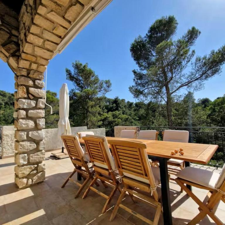 Villa Paradisio - Jolie villa climatisée avec piscine et jardin privés parking proche centre ville - Villa avec Piscine Privée - 4