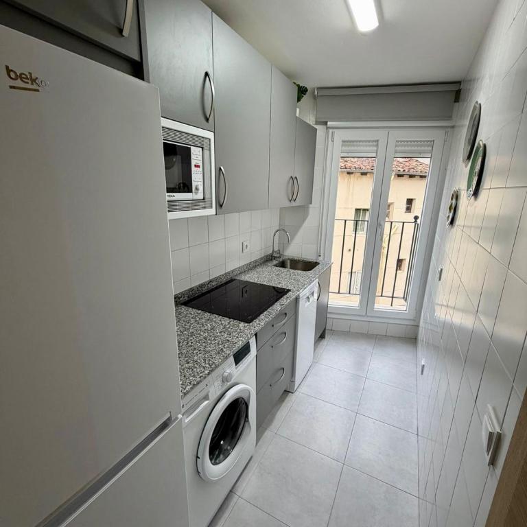 Atuairehome Descansa en el centro Histórico de Burgos - Apartamento de 1 dormitorio - 12