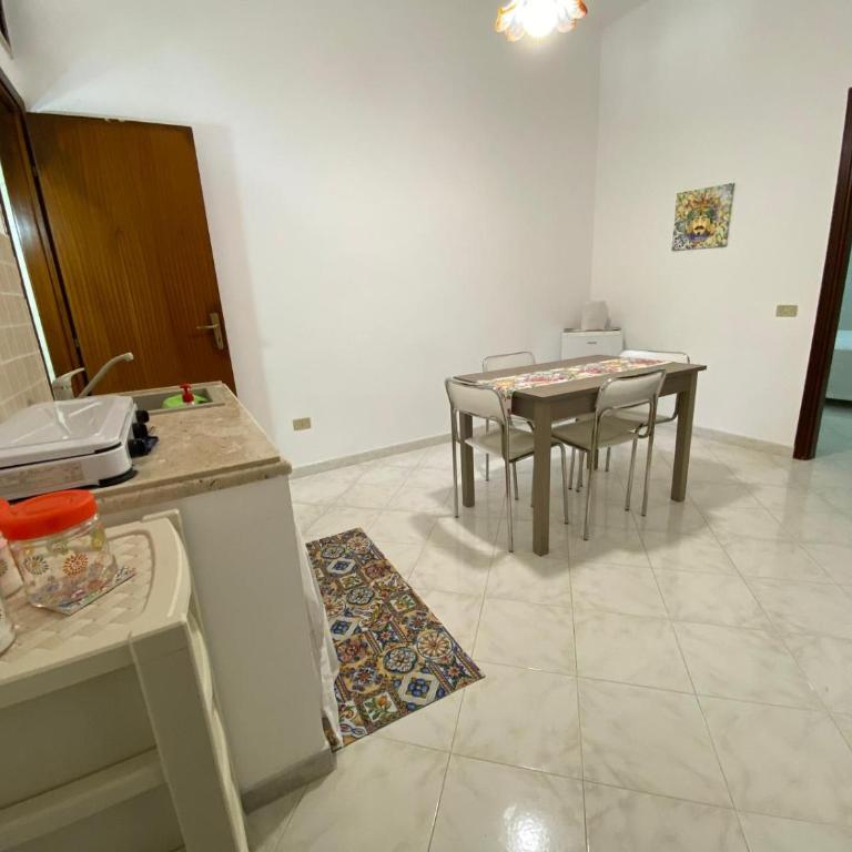In Centro a Favignana - Appartamento con 1 Camera da Letto - 5