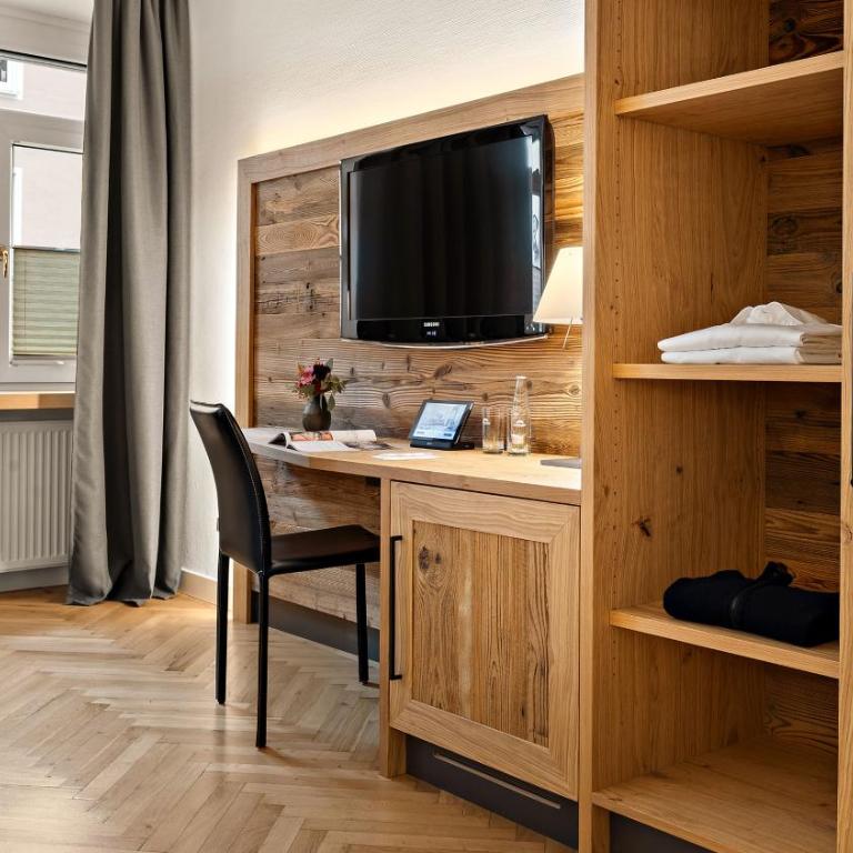 Alpen Hotel München - Comfort Doppelzimmer Alpenchic - 10
