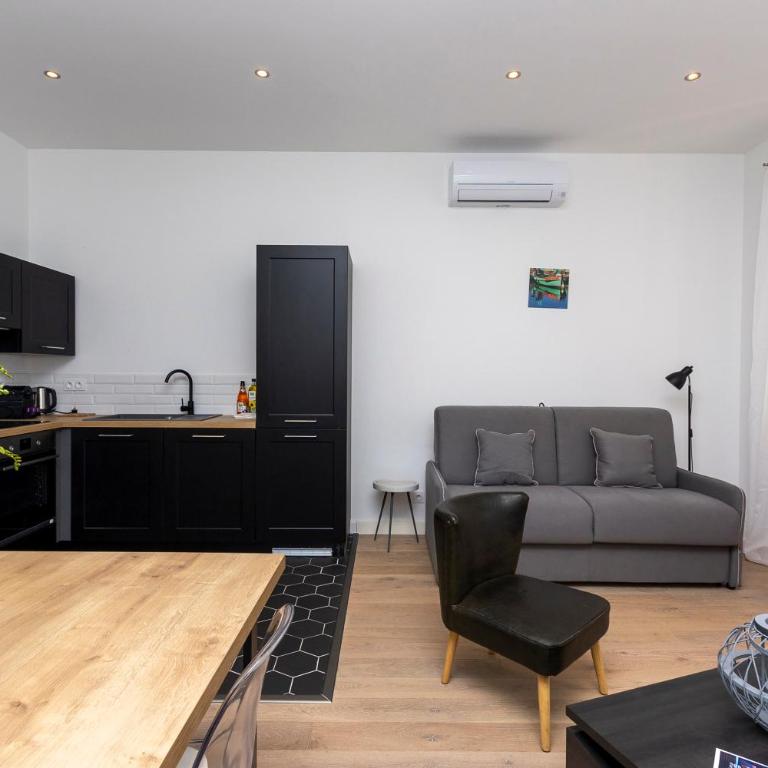 Appartements T1 et T2, quartier Citadelle, plage St François - Appartamento Superior con 1 Camera da Letto - 17