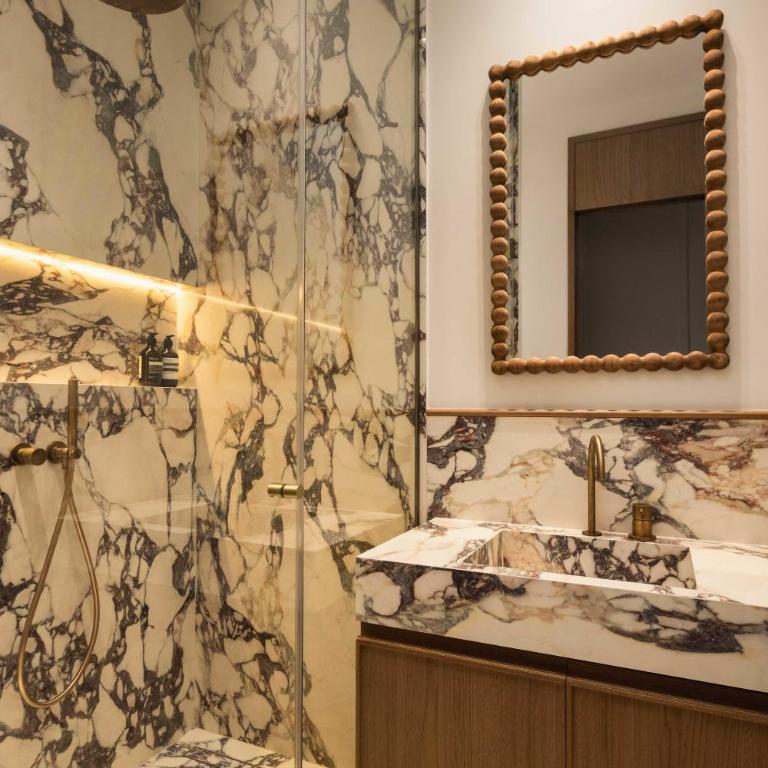 Temple Luxury Heaven 4Bed 4Bath - Appartement - 31