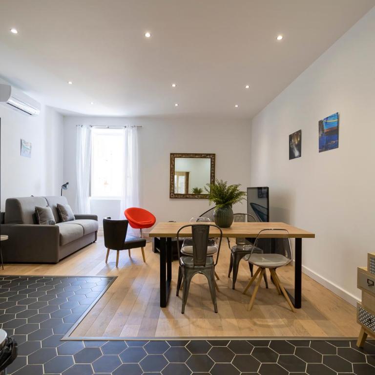 Appartements T1 et T2, quartier Citadelle, plage St François - Appartamento Superior con 1 Camera da Letto - 2