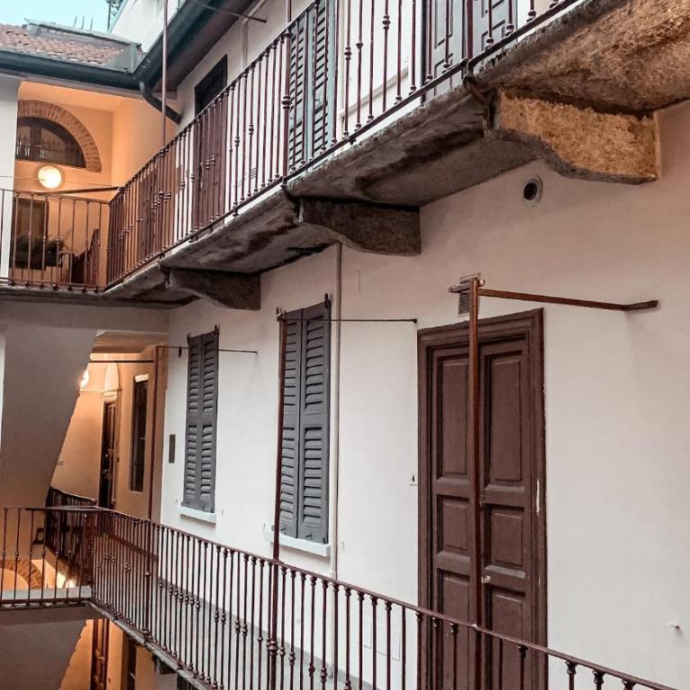 Modern and quiet studio near Porta Venezia metro - One-Bedroom Apartment - 5