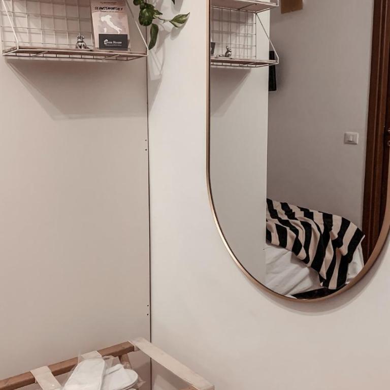 Modern and quiet studio near Porta Venezia metro - One-Bedroom Apartment - 6