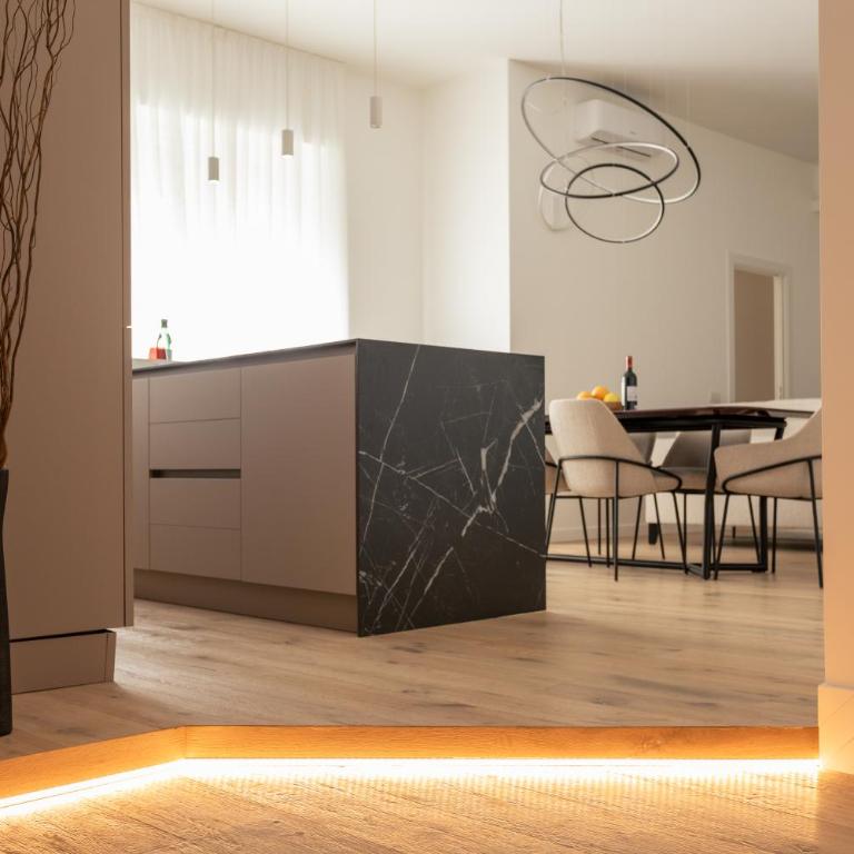 Duomo Luxury - Leo Brothers - Fontana Street - Appartamento con 2 Camere da Letto - 2