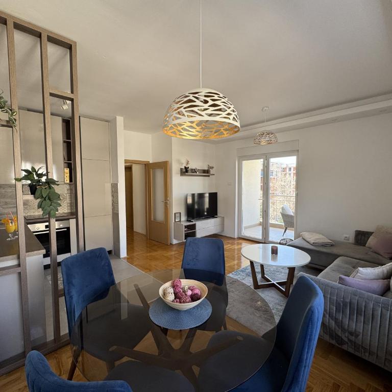 Sunset Apartment - Two-Bedroom Apartment - 1