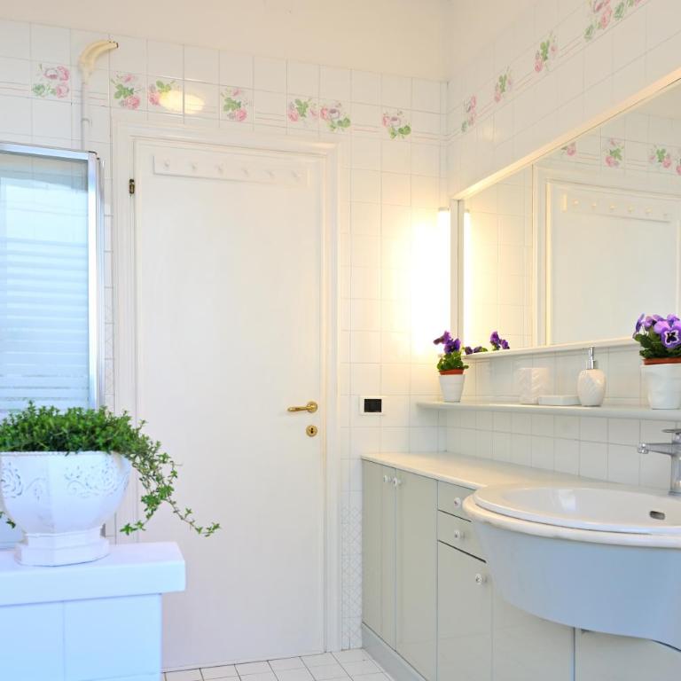 Casa Garibaldi con Terrazzo e Parking, Mare 1 min - Appartamento con 2 Camere da Letto - 15