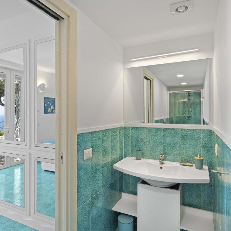 AMORE RENTALS - Villa Lantana - Villa with Sea View - 47
