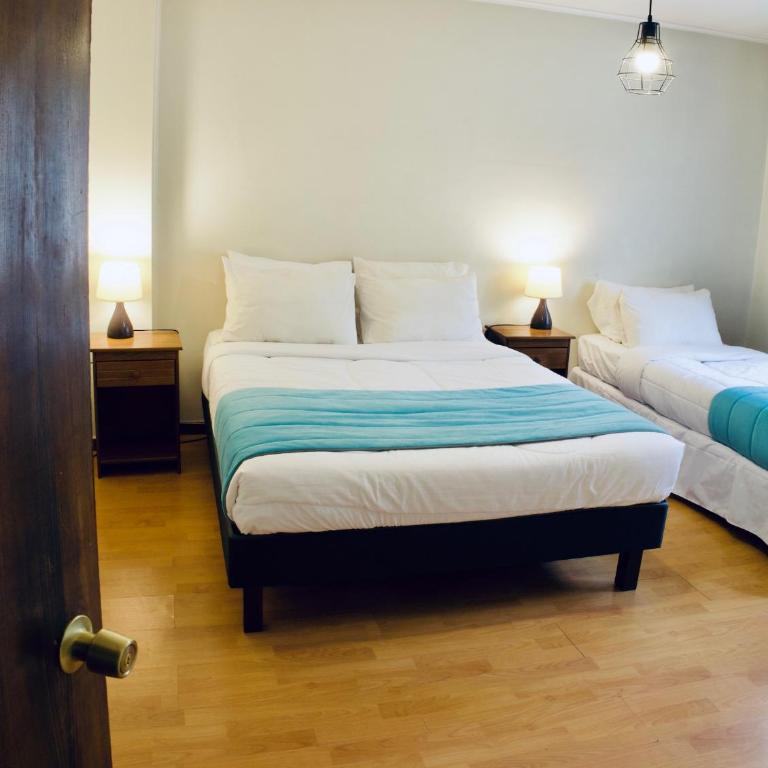 Haiken Hostal - Double Room with Private External Bathroom - 10