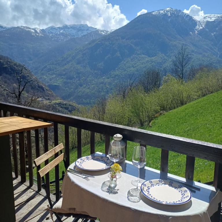 B&B Marcellina - Double Room with Balcony and Mountain View - 19