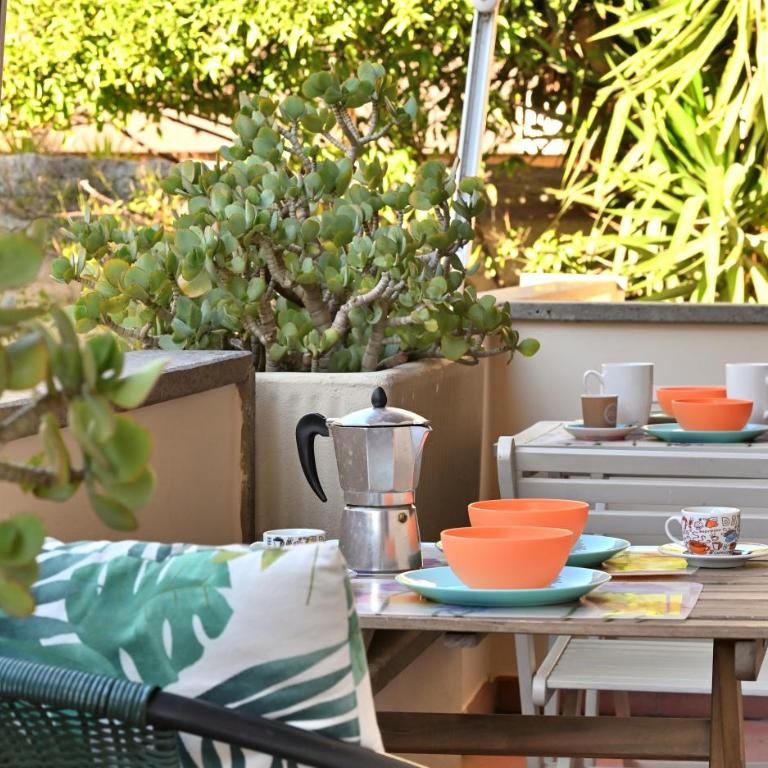 Casa Garibaldi con Terrazzo e Parking, Mare 1 min - Appartamento con 2 Camere da Letto - 2