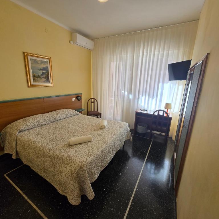 Hotel Colibrì - Camera Familiare con Balcone - 4