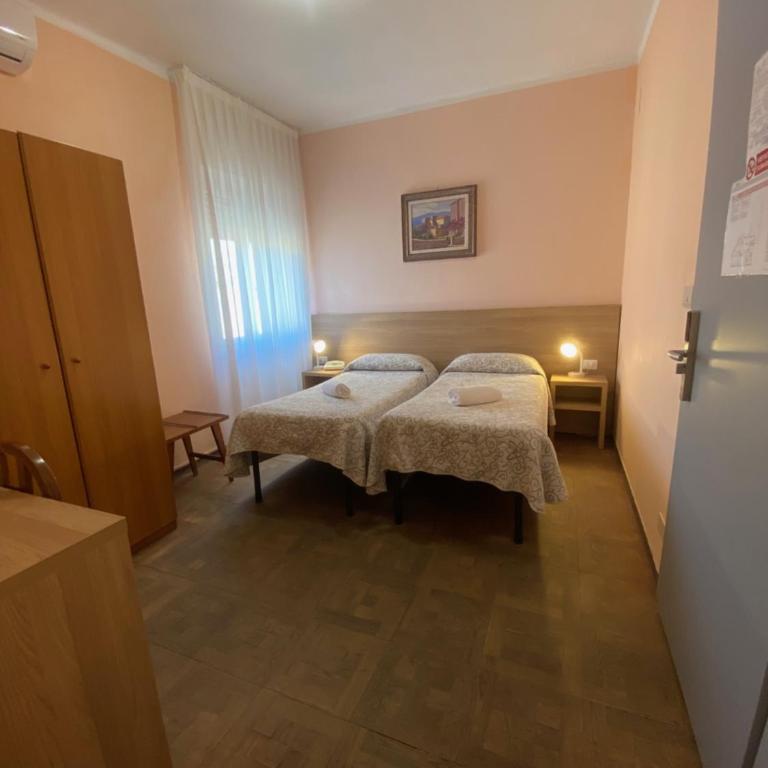 Hotel Colibrì - Camera Matrimoniale/Doppia con Letti Singoli - 4