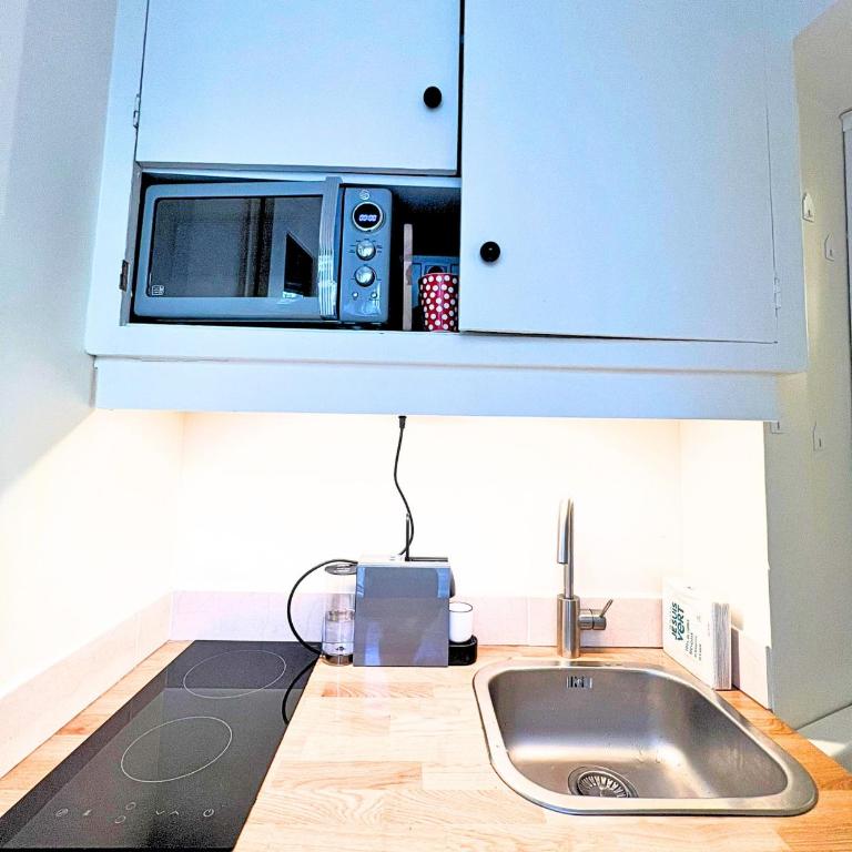 Studio Premium Saint Germain Rue d Assas Paris 6e - Studio - 7