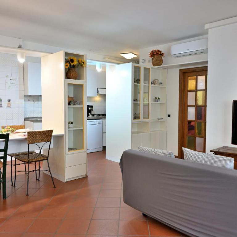 Casa Garibaldi con Terrazzo e Parking, Mare 1 min - Appartamento con 2 Camere da Letto - 9