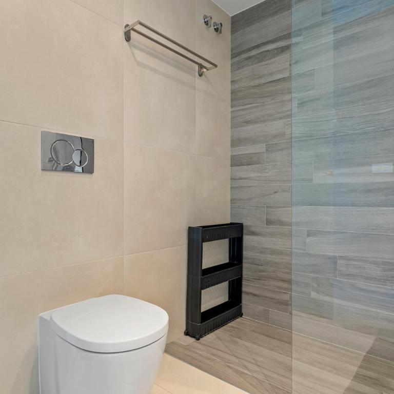 Luxury Penthouse with private Rooftop Terrace, Pool, Punta Prima, Torrevieja - Two-Bedroom Apartment - 9