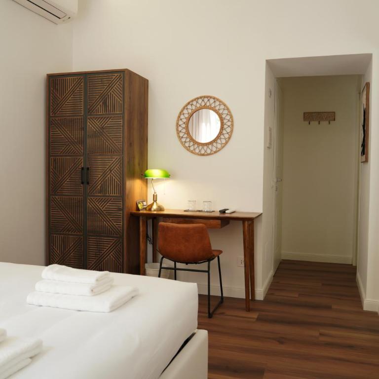 Mons Vaticanus - Double Room with Private Bathroom - 13