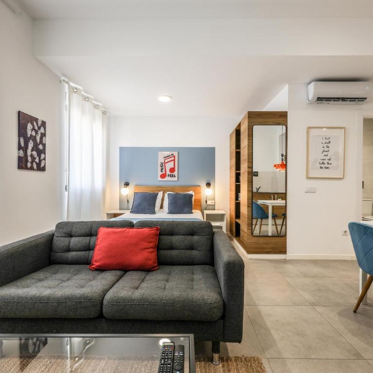 AmazINN Places Valencia Cabanyal - Studio Apartment - 4