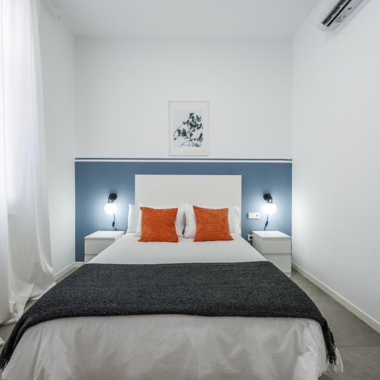 AmazINN Places Valencia Cabanyal - Two-Bedroom Loft Apartment - 8