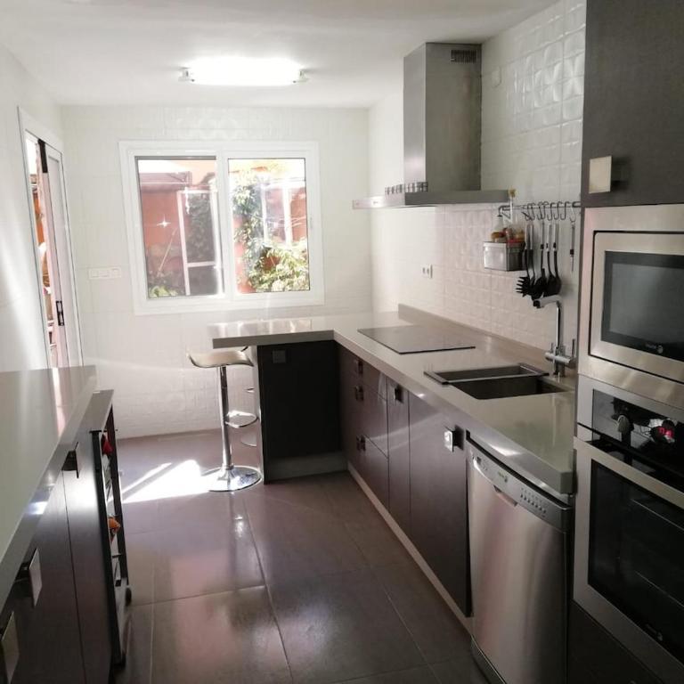 Casa LETI DOWN - Three-Bedroom House - 2