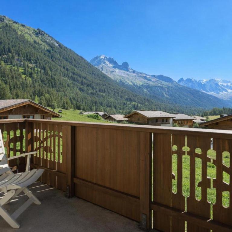 Apt BecD4 Chalet-Style with Parking for 8 - Happy Rentals - Appartement avec Terrasse - 2