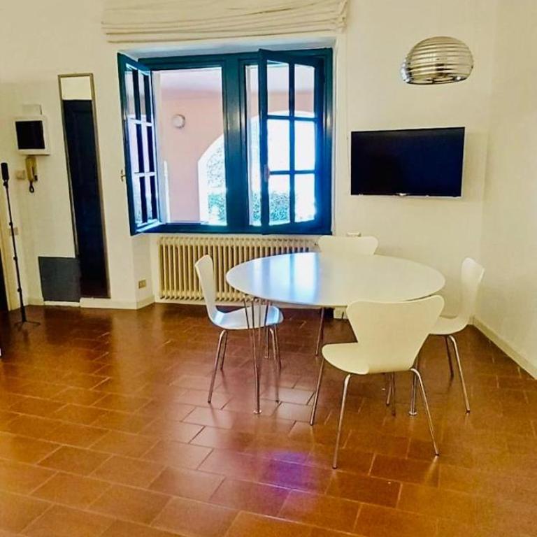 Renzo - One-Bedroom Apartment - 27