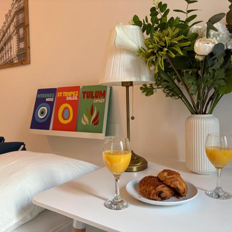 New 923 Suite Scarlett - Cosy Apartment Paris Center - Studio - 9