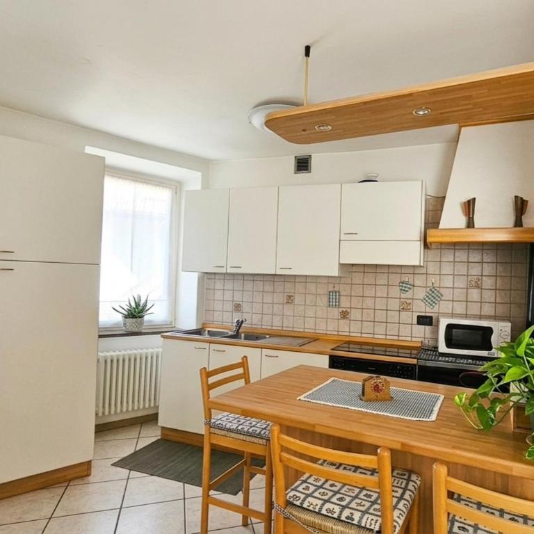 Casa Lucia vista montagna Tressilla - Two-Bedroom Apartment - 5