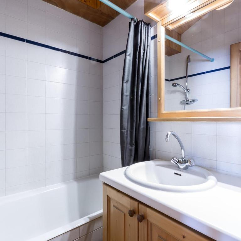 Charmant 2 pièces avec cheminée, près des pistes, garage inclus - FR-1-304-85 - Apartamento (4 adultos) - 9