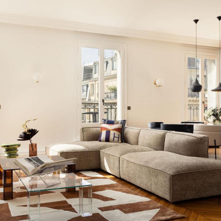 Montaigne Collection V 4BR 8PPL Duplex - Appartement - 1