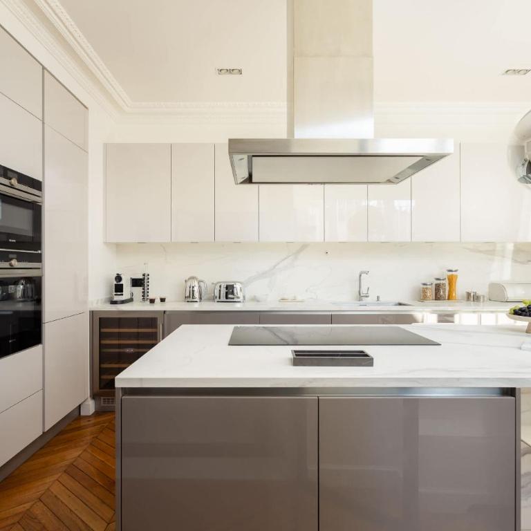 Montaigne Collection V 4BR 8PPL Duplex - Appartement - 26