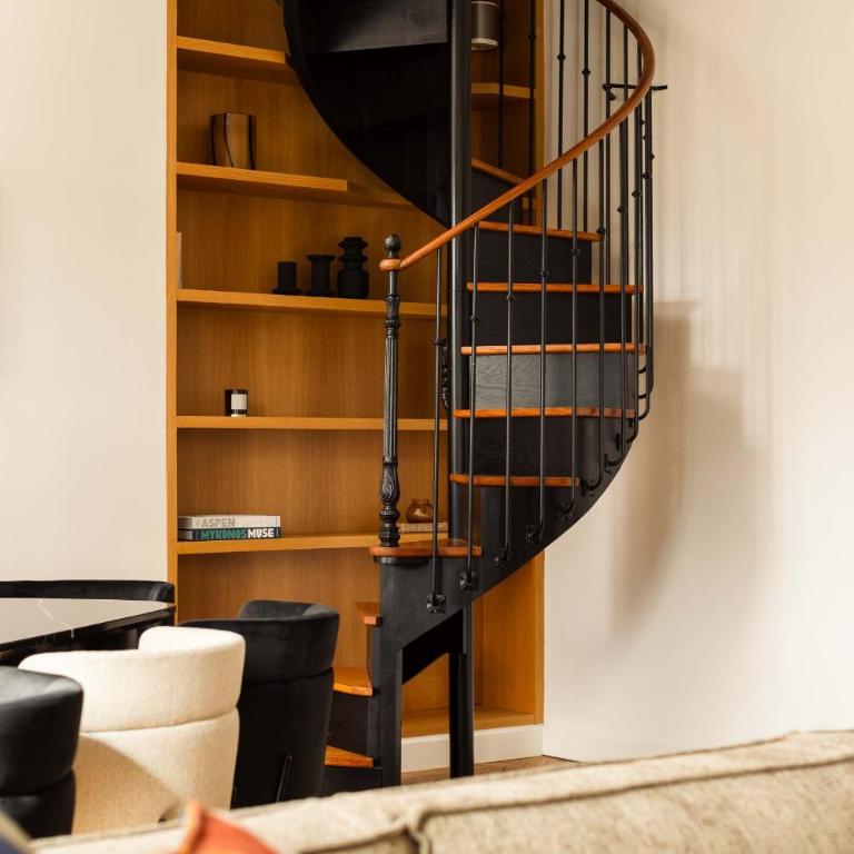 Montaigne Collection V 4BR 8PPL Duplex - Appartement - 25