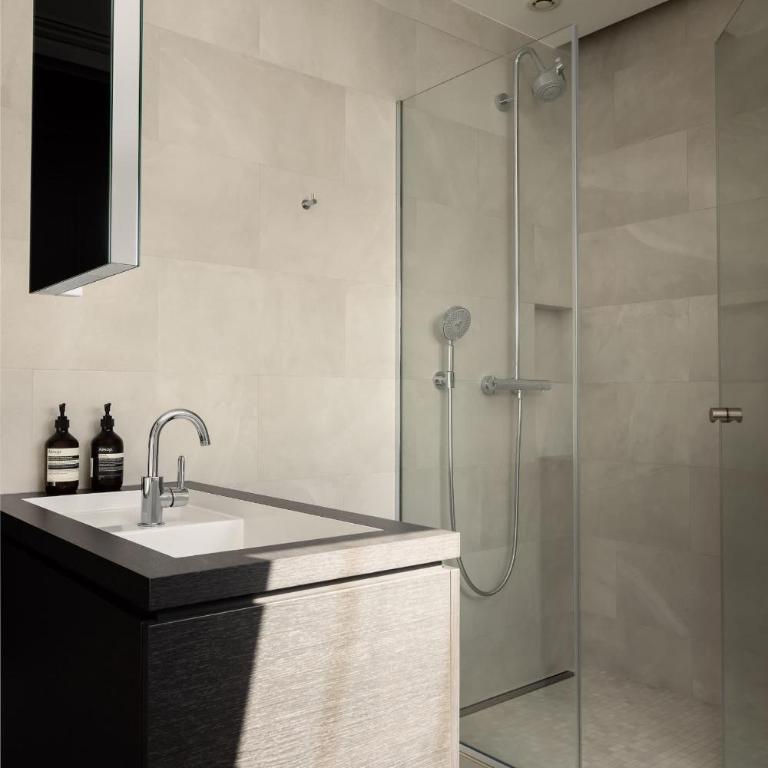 Montaigne Collection V 4BR 8PPL Duplex - Appartement - 20