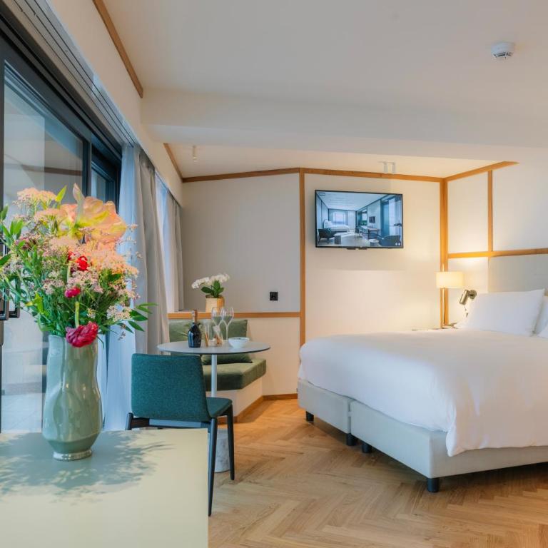 Casa Du Lac, by R Collection Hotels - Junior Suite con Balcone - 13