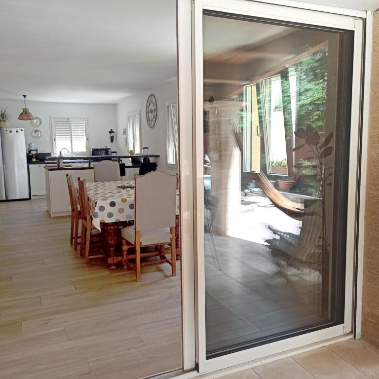 Détente en Provence, Maison avec piscine privée, parking, billard, Centre - Villa avec Piscine Privée - 18