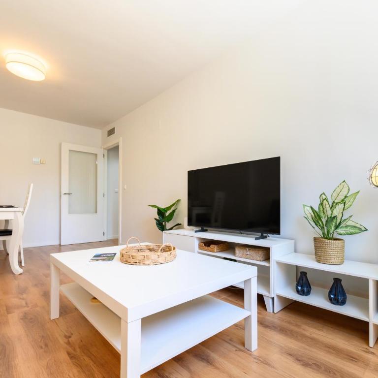 SAQU312C - Amplio piso de 1 dormitorio en Tetuán, Madrid - Alquiler temporal - One-Bedroom Apartment - 9