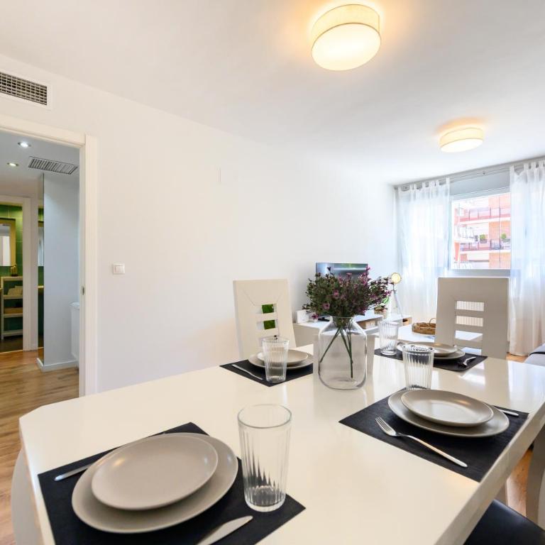 SAQU312C - Amplio piso de 1 dormitorio en Tetuán, Madrid - Alquiler temporal - One-Bedroom Apartment - 12