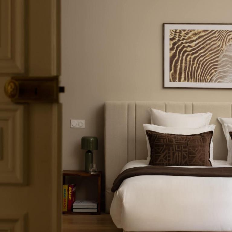 Montaigne Collection I 3BR 6P Triangle d Or - Appartement - 16