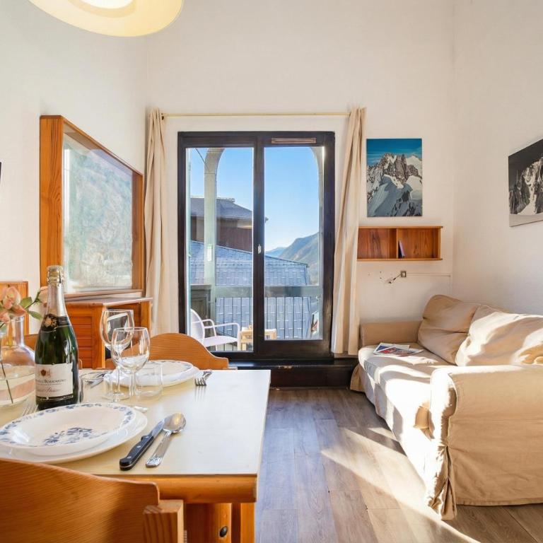 Chamonix Sud - Balme 401 - Happy Rentals - Appartement avec Vue sur la Montagne - 3